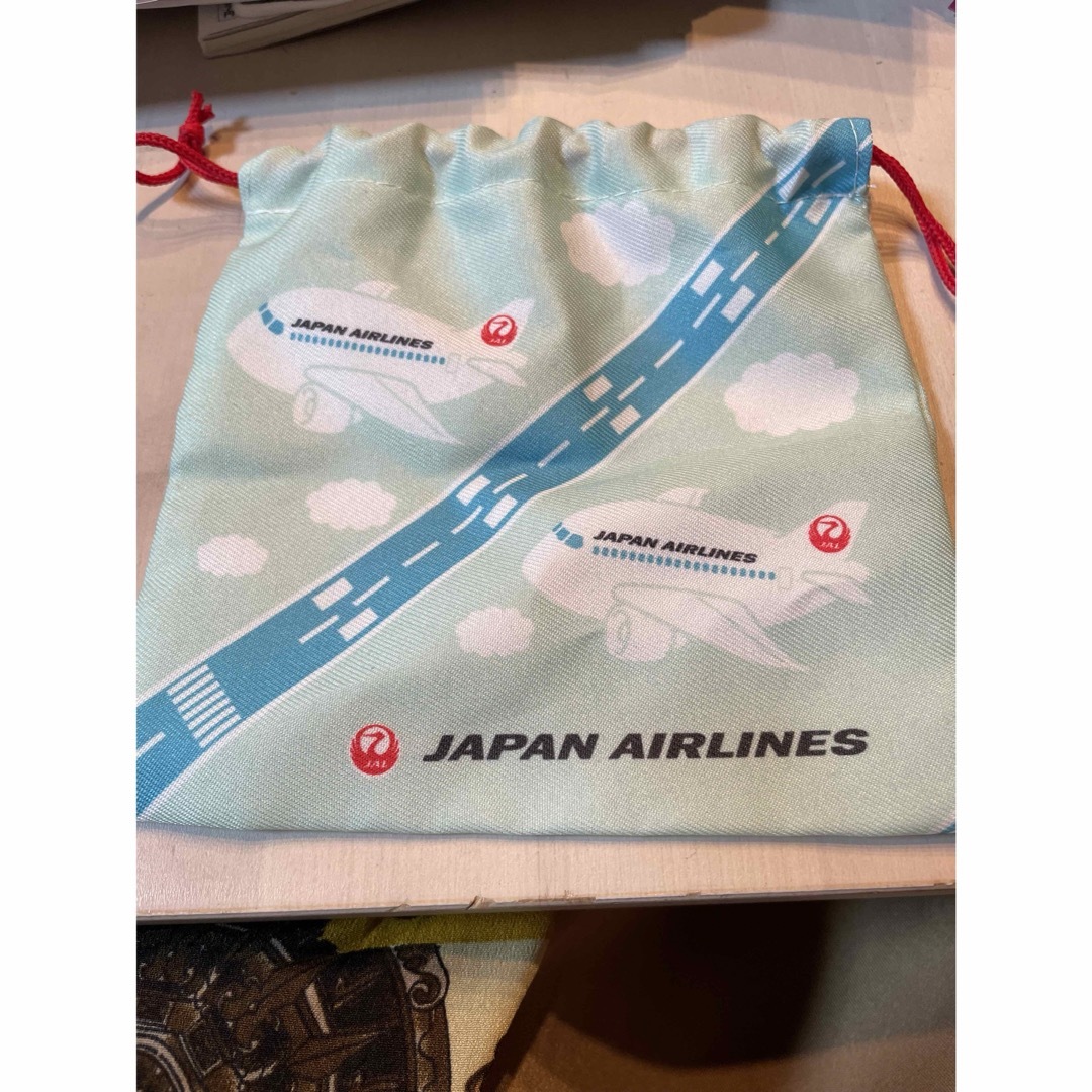 JAL(日本航空)(ジャル(ニホンコウクウ))のJAL コップ袋　子供用 キッズ/ベビー/マタニティのキッズ/ベビー/マタニティ その他(その他)の商品写真