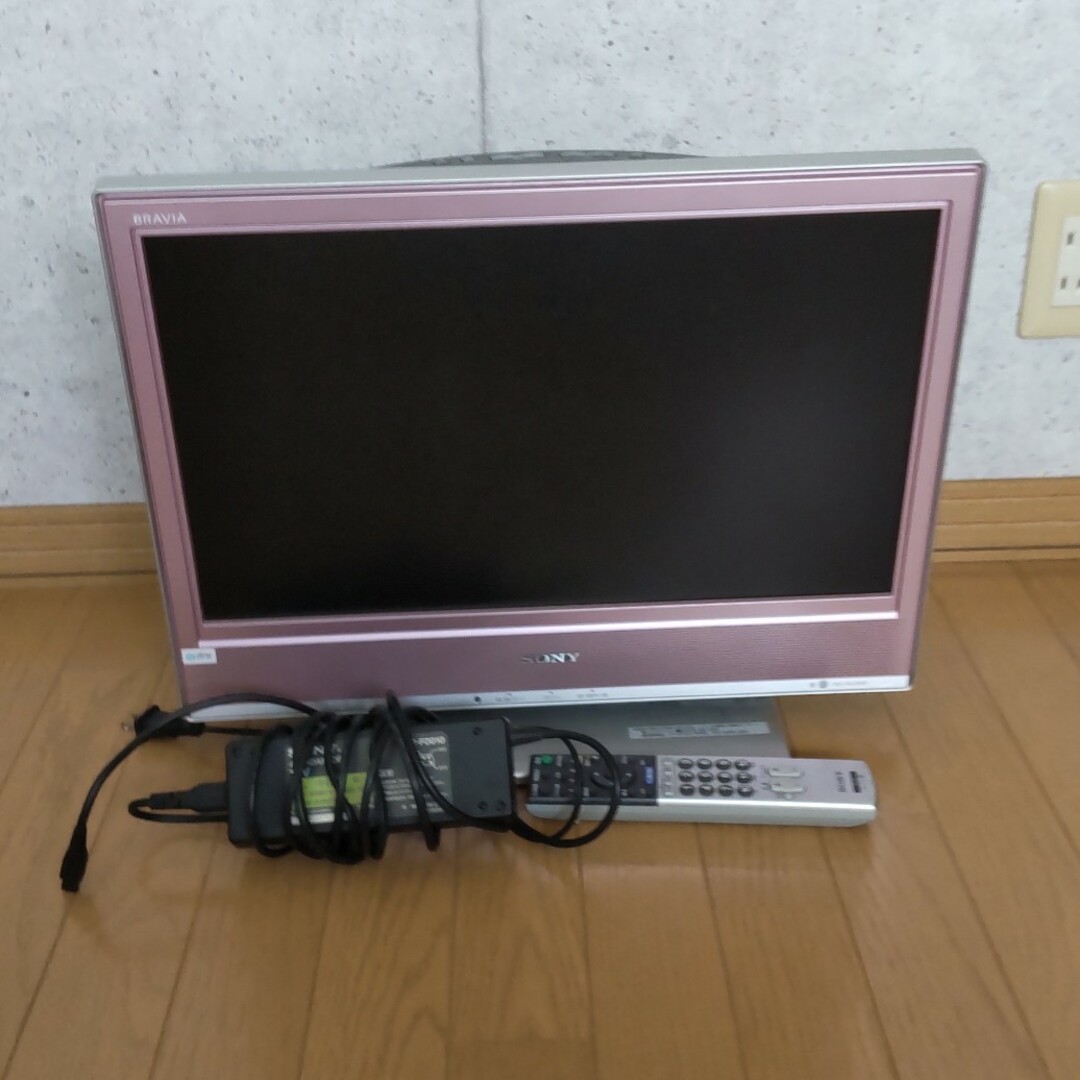 SONY(ソニー)のソニー　テレビ　20インチ　KDL-20J3000 スマホ/家電/カメラのテレビ/映像機器(テレビ)の商品写真