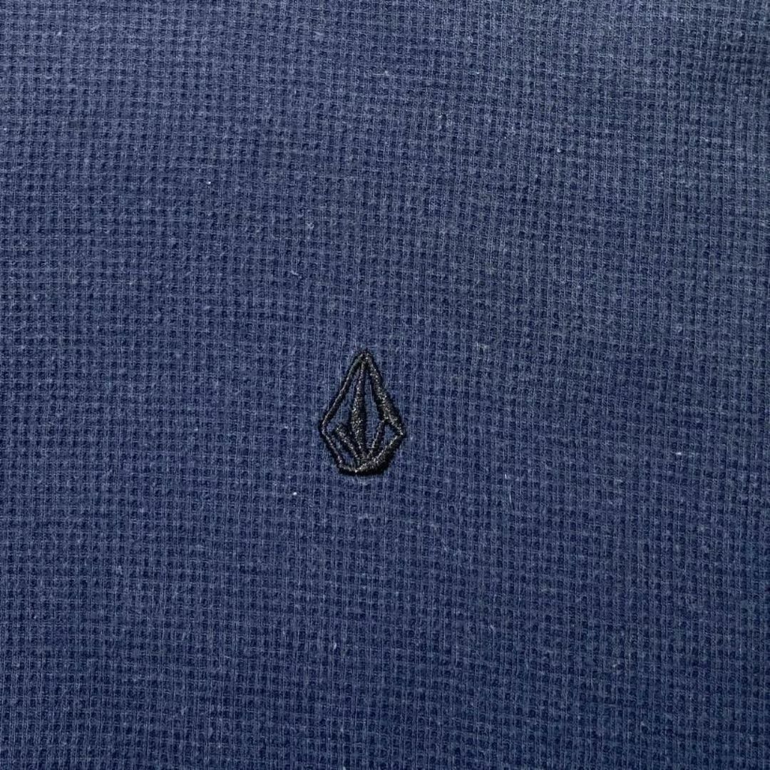 volcom(ボルコム)のボルコム VOLCOM 刺繡ロゴ ロンT カットソー 長袖 ワッフル生地 M 紺 メンズのトップス(Tシャツ/カットソー(七分/長袖))の商品写真