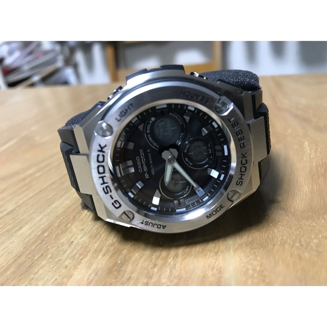 G-SHOCK(ジーショック)の【白い替ベルト付❗️】G-SHOCK G-STEEL GST-W310-1AJF メンズの時計(腕時計(アナログ))の商品写真