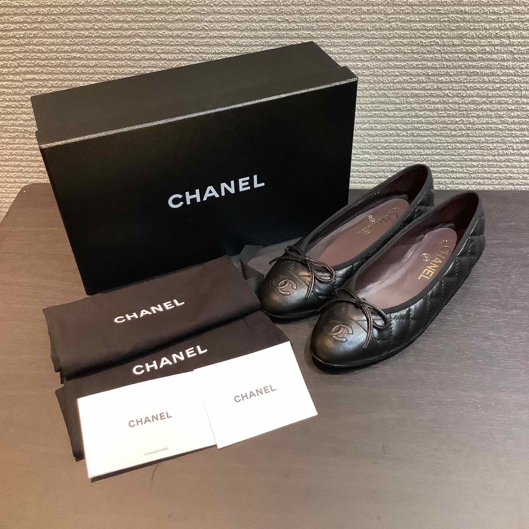 CHANEL(シャネル)のシャネル CHANEL マトラッセ リボン バレエシューズ ブラック 36.5C レディースの靴/シューズ(バレエシューズ)の商品写真