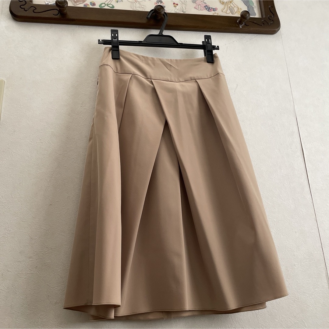 FOXEY NEW YORK(フォクシーニューヨーク)のフォクシーニューヨークスカート レディースのスカート(ひざ丈スカート)の商品写真