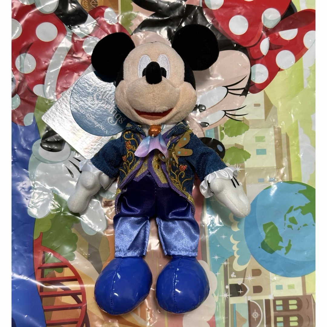 ディズニー　ファンタジースプリングス　ぬいぐるみバッジ　ぬいば　ミッキー　ミニー エンタメ/ホビーのおもちゃ/ぬいぐるみ(ぬいぐるみ)の商品写真