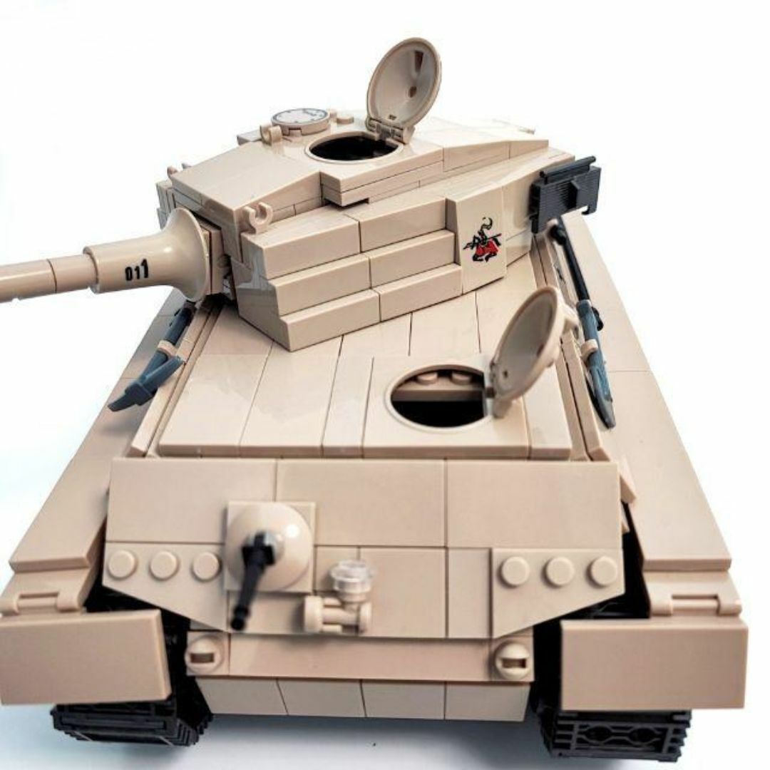 ドイツ ティーガーⅡ ブロック戦車 978PCS ESシリーズ エンタメ/ホビーのおもちゃ/ぬいぐるみ(模型/プラモデル)の商品写真