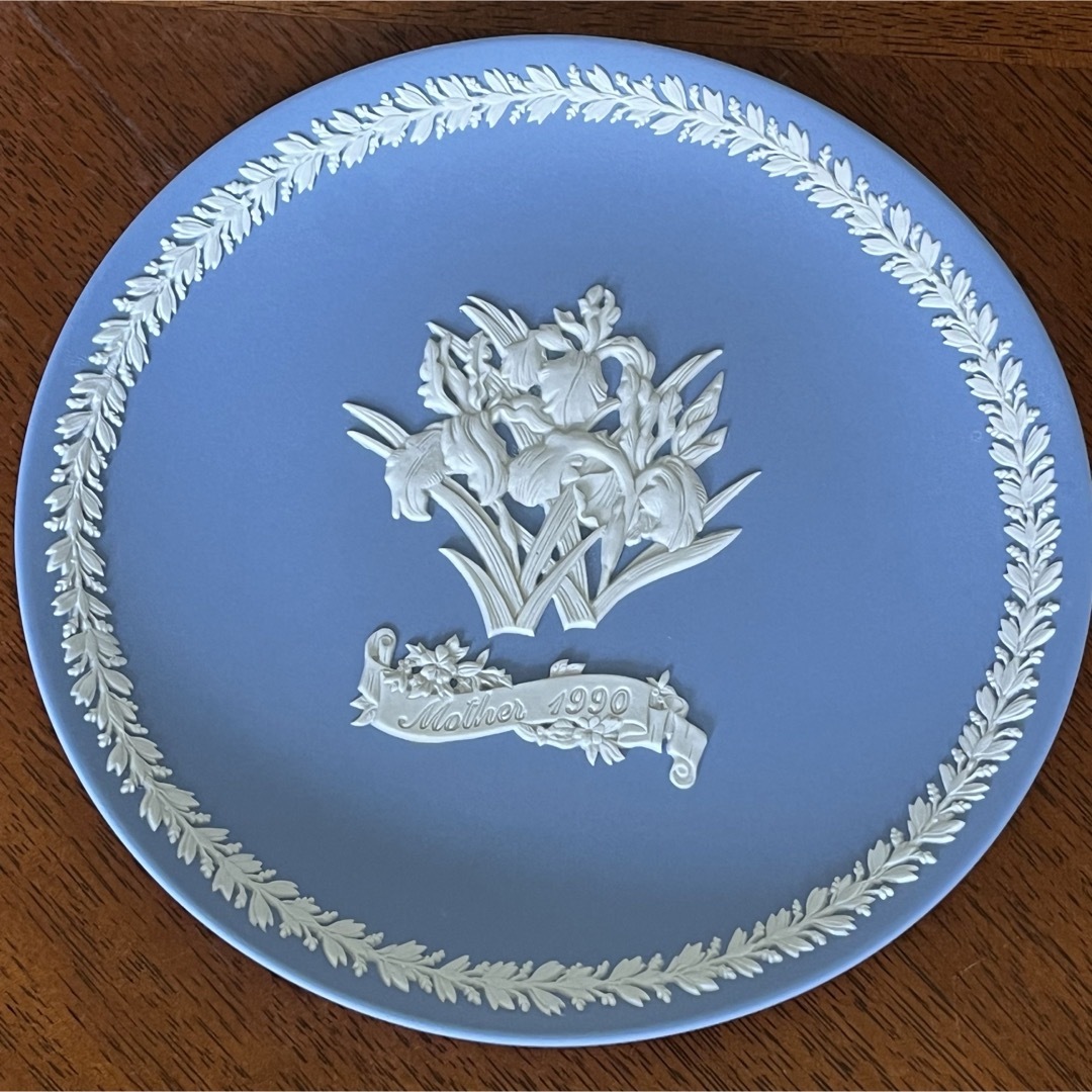 WEDGWOOD(ウェッジウッド)の【レア美品】ウェッジウッド★ジャスパー★Mothers day プレート　1枚 インテリア/住まい/日用品のキッチン/食器(食器)の商品写真