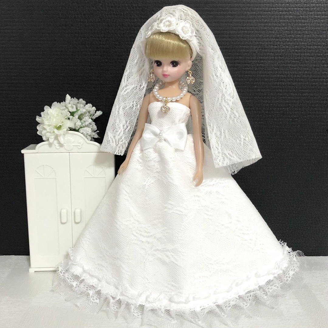 リカちゃん♡ウェディングドレス ハンドメイドのぬいぐるみ/人形(人形)の商品写真