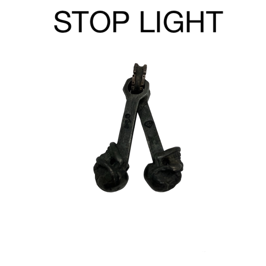 ストップライト STOP LIGHT ピンスト　スカル　ネックレストップ メンズのアクセサリー(ネックレス)の商品写真