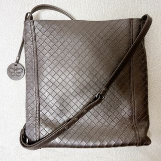 Bottega Veneta - 【美品】ボッテガヴェネタ イントレッチオミラージュ レザーショルダーバッグ