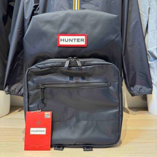 HUNTER - 20ℓ新品HUNTERハンターラージリュックサックバックパック防水ナイロン通勤