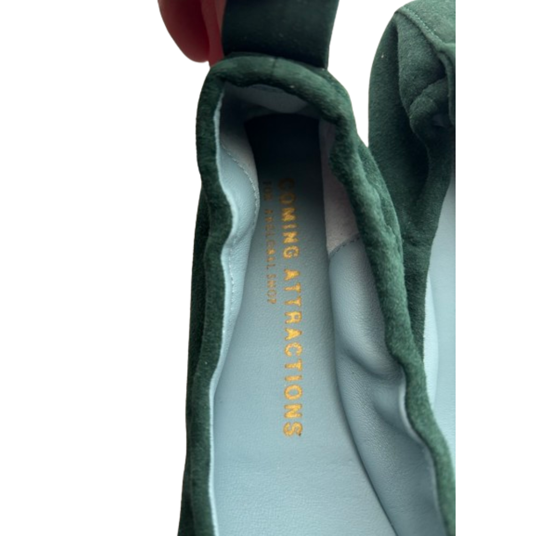 最終値下 COMMINGATTRACTIONS  23.0cm  美品 セール品 レディースの靴/シューズ(スリッポン/モカシン)の商品写真