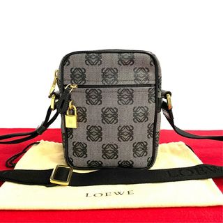 ロエベ(LOEWE)の極 美品 希少品 袋付き LOEWE ロエベ アナグラム ロゴ 総柄 レザー ミニ ショルダーバッグ ポシェット サコッシュ ブラック 21304(ショルダーバッグ)