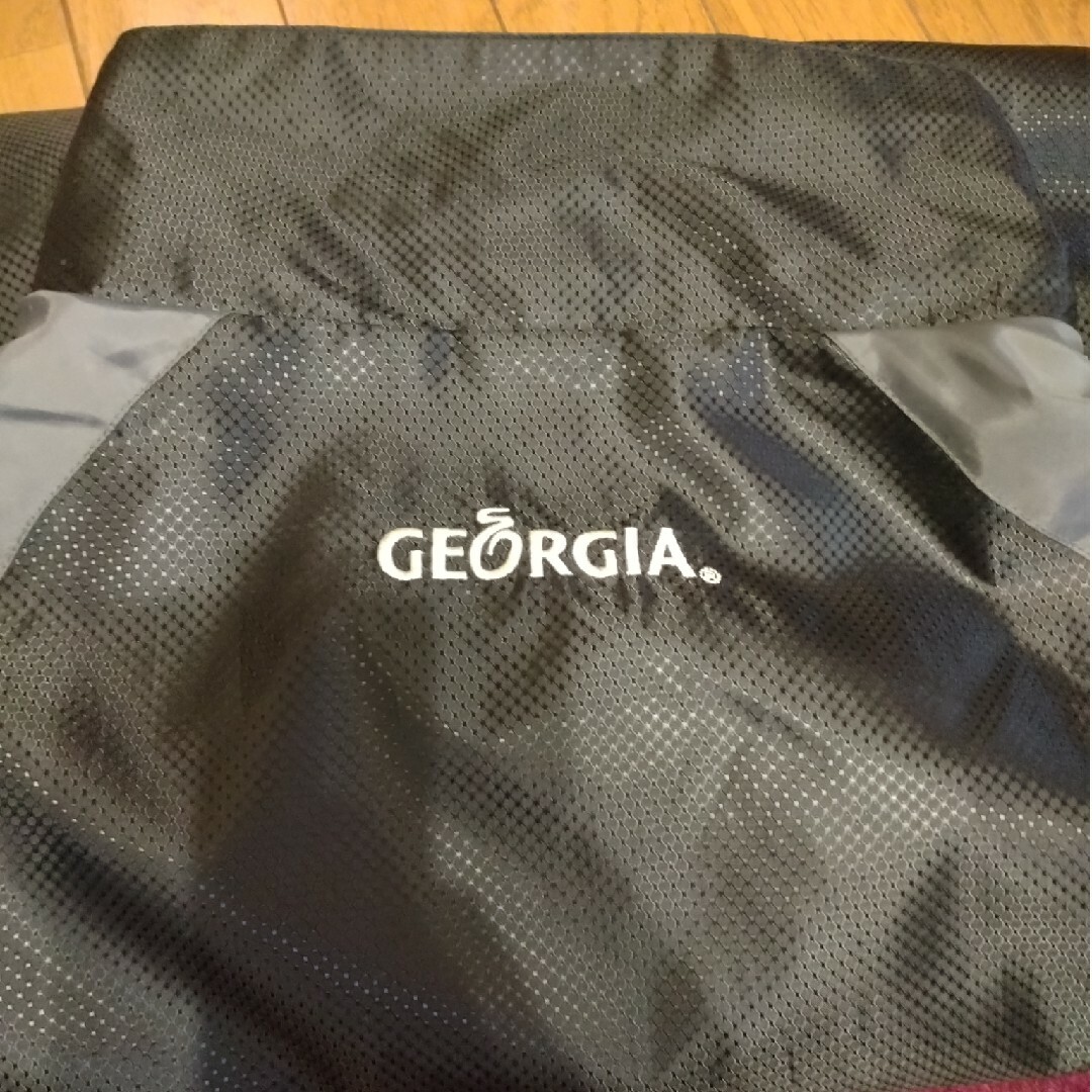 MIZUNO(ミズノ)のミズノ  コカ・コーラジョージア薄手ナイロンジャケット メンズのジャケット/アウター(ナイロンジャケット)の商品写真