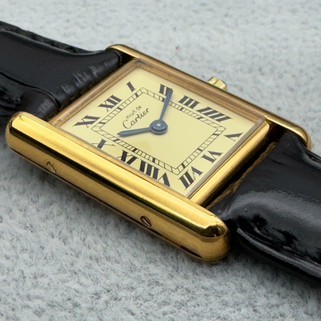 Cartier(カルティエ)の極上品 カルティエ マストタンクSM クォーツ  腕時計 C82 レディースのファッション小物(腕時計)の商品写真