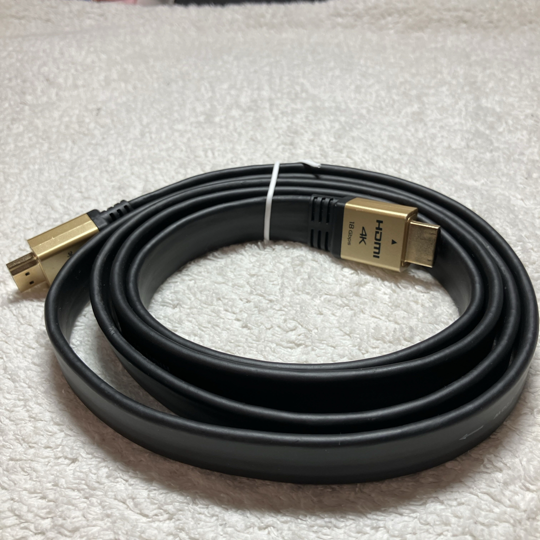 HDMI 4K ケーブル　1.5m スマホ/家電/カメラのテレビ/映像機器(映像用ケーブル)の商品写真