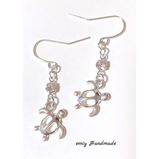 小ぶりで上品♩ ストーン×ホヌピアス・イヤリング／シルバー　★再販★(ピアス)