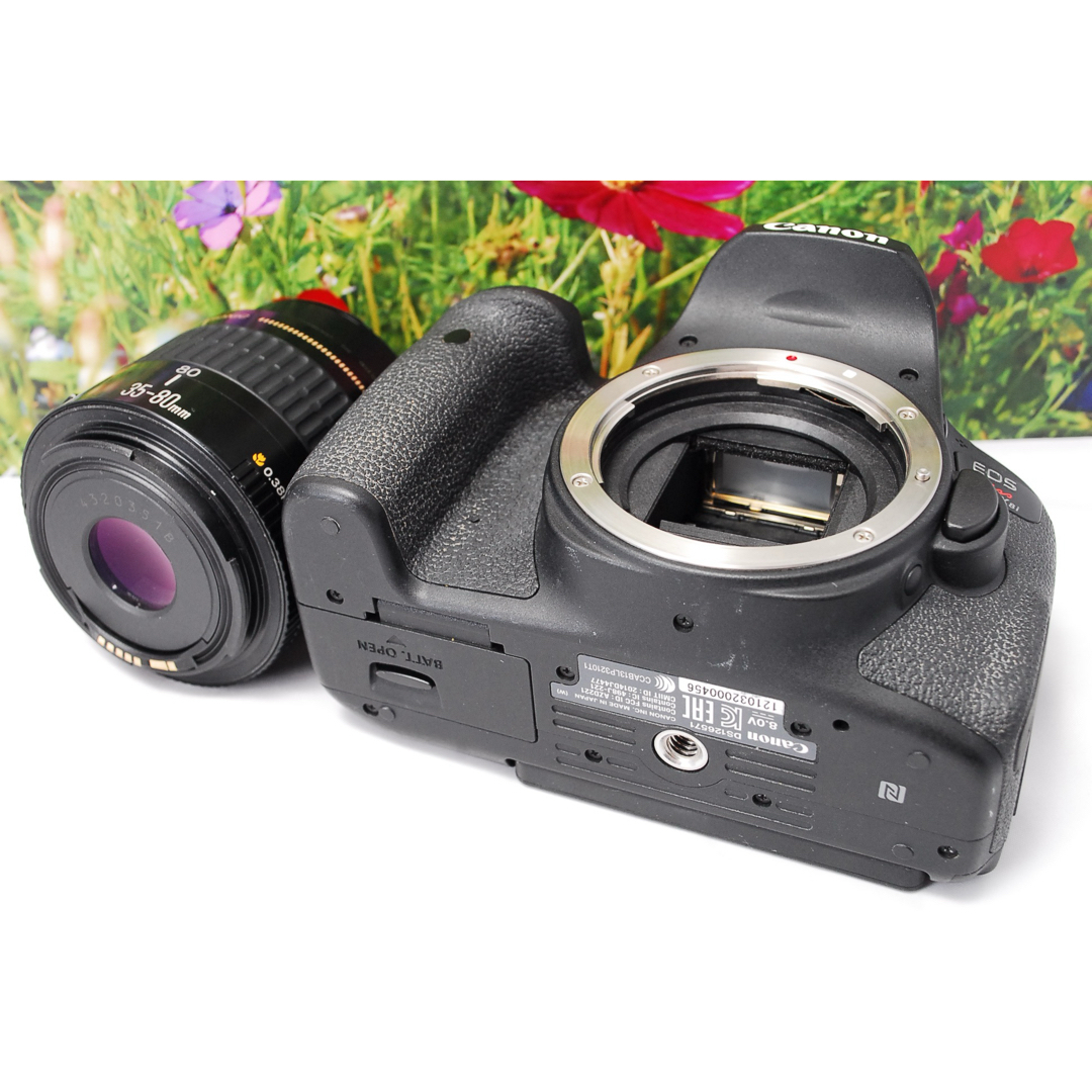 Canon(キヤノン)の❤️スマホに転送OK❤️キャノン EOS kiss x10 レンズキット❤️ スマホ/家電/カメラのカメラ(デジタル一眼)の商品写真