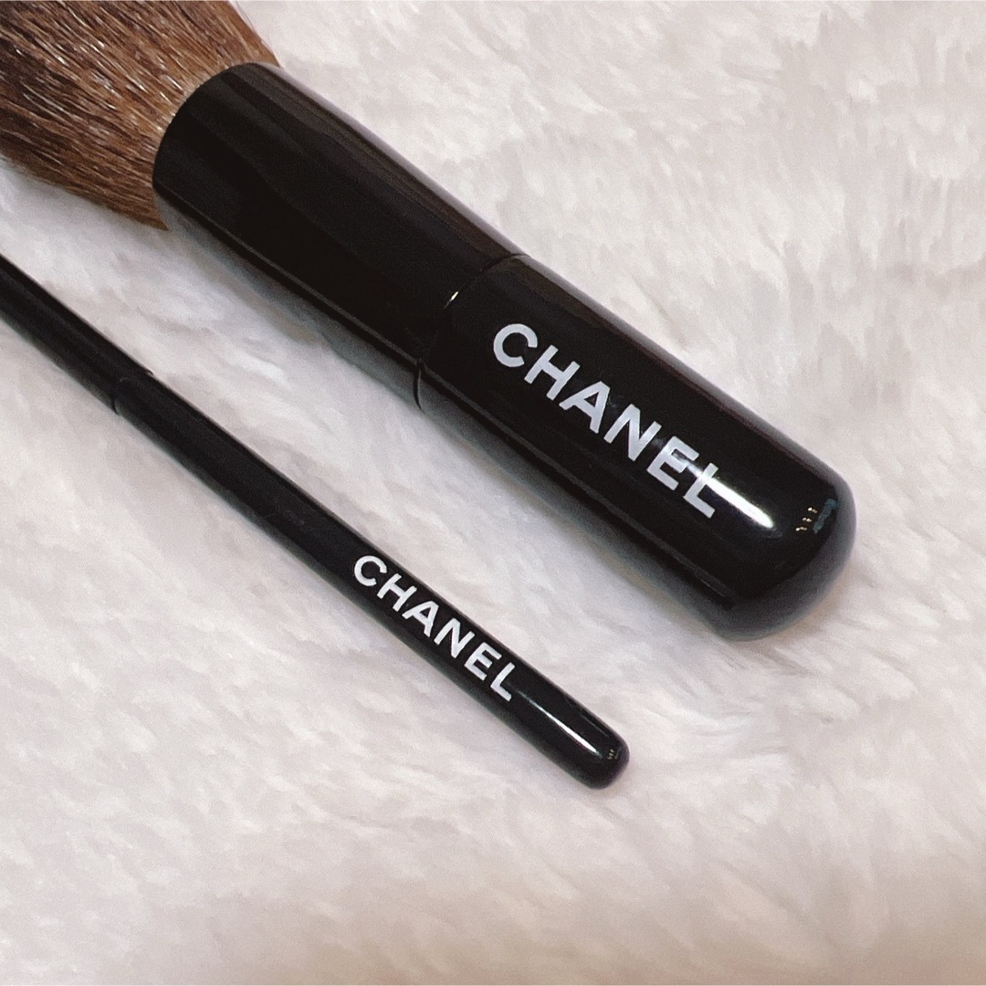 CHANEL(シャネル)のCHANEL◆ ブラシセット コスメ/美容のメイク道具/ケアグッズ(ブラシ・チップ)の商品写真