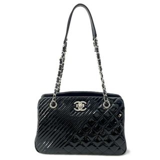 シャネル(CHANEL)のシャネル チェーンショルダーバッグ ココボーイ パテント CHANEL バッグ トートバッグ 黒(ショルダーバッグ)