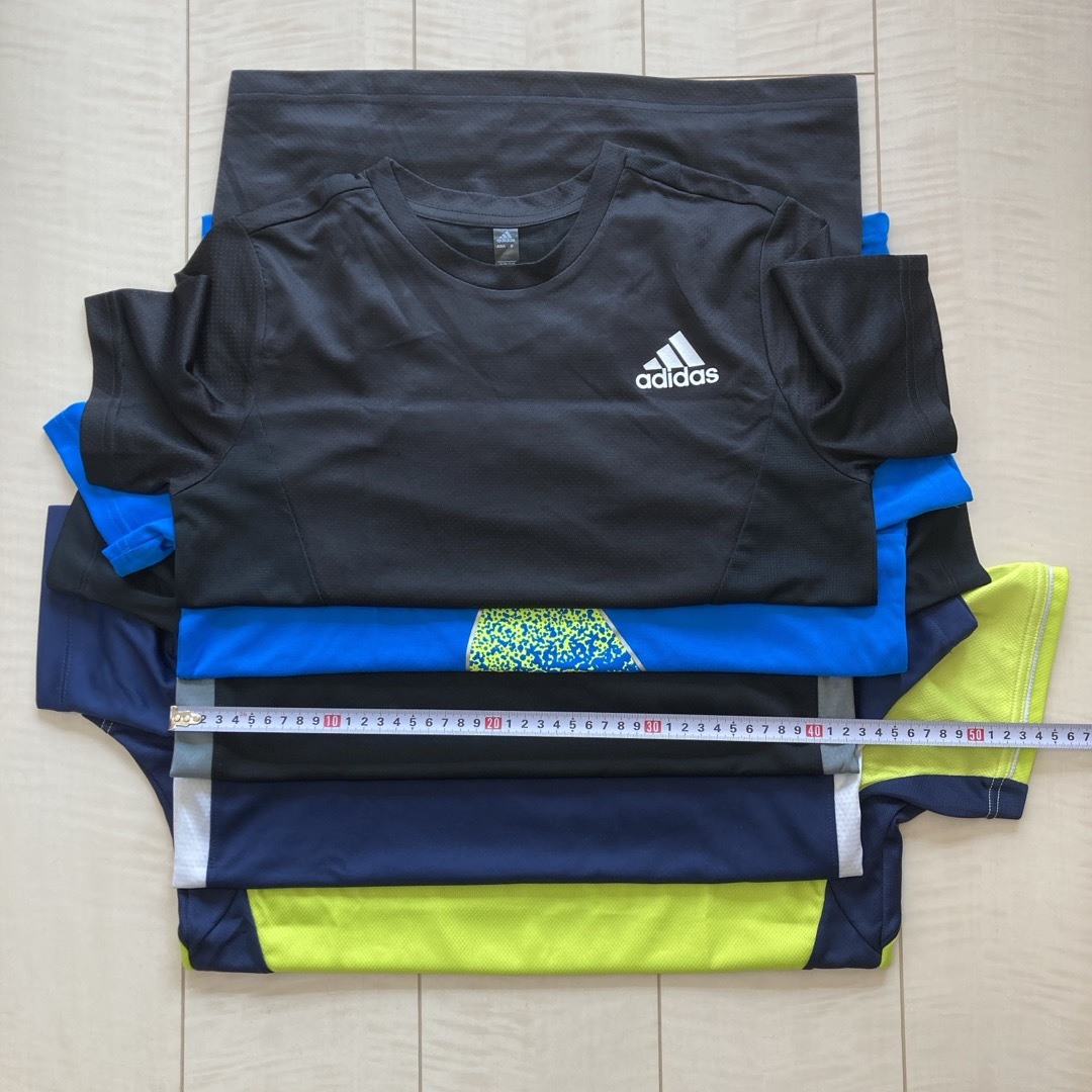 UNDER ARMOUR(アンダーアーマー)のボーイズ　ジュニア　160  夏物まとめ売り キッズ/ベビー/マタニティのキッズ服男の子用(90cm~)(Tシャツ/カットソー)の商品写真