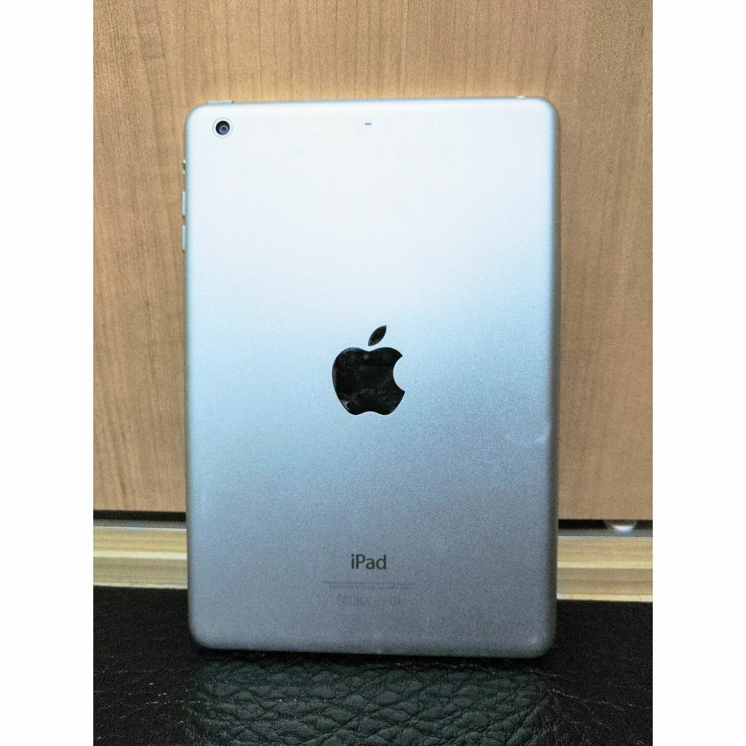 Apple(アップル)のiPad mini 2 32GB スマホ/家電/カメラのPC/タブレット(タブレット)の商品写真