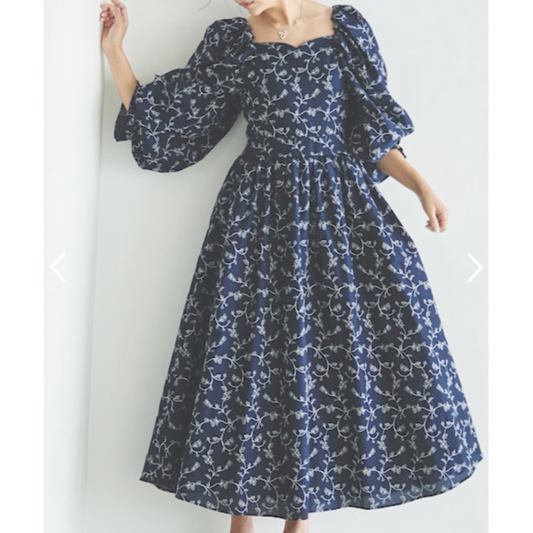 新品同様スティナstina closet turip dress navy36L レディースのワンピース(ロングワンピース/マキシワンピース)の商品写真