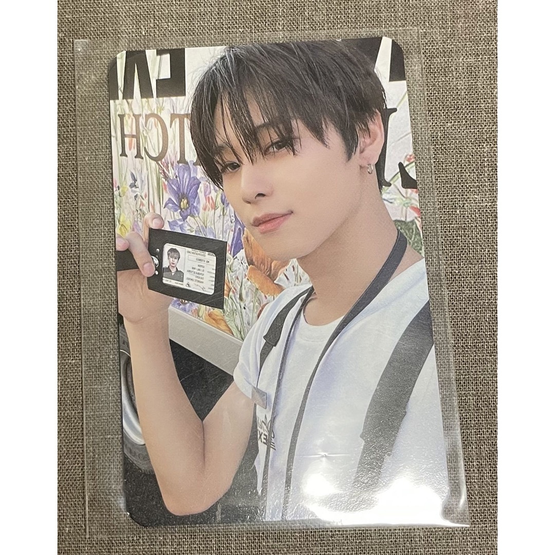 THE BOYZ(ザボーイズ)のthe boyz ジュヨン sixthsense EVERver. 封入トレカ エンタメ/ホビーのタレントグッズ(アイドルグッズ)の商品写真