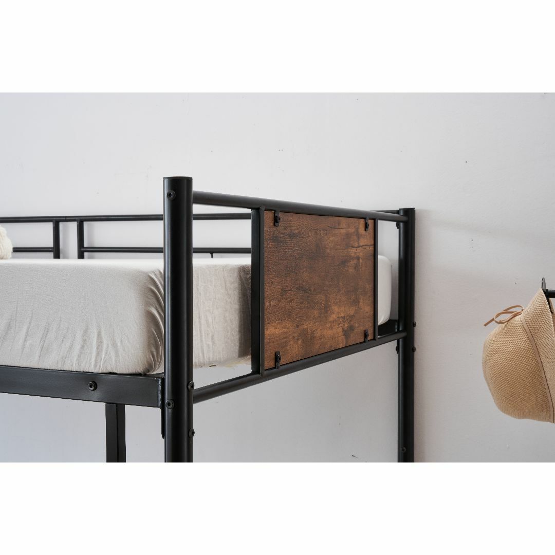 ブラック二段ベッド シングルベッド パイプベッド シングル 木 収納 インテリア/住まい/日用品のベッド/マットレス(ロフトベッド/システムベッド)の商品写真
