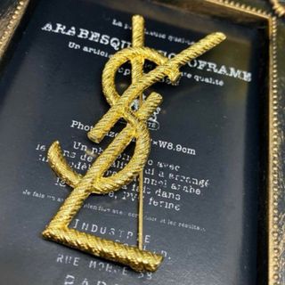 イヴサンローラン(Yves Saint Laurent)の☆ アクセサリー ブローチ イブサンローラン ☆(ブローチ/コサージュ)