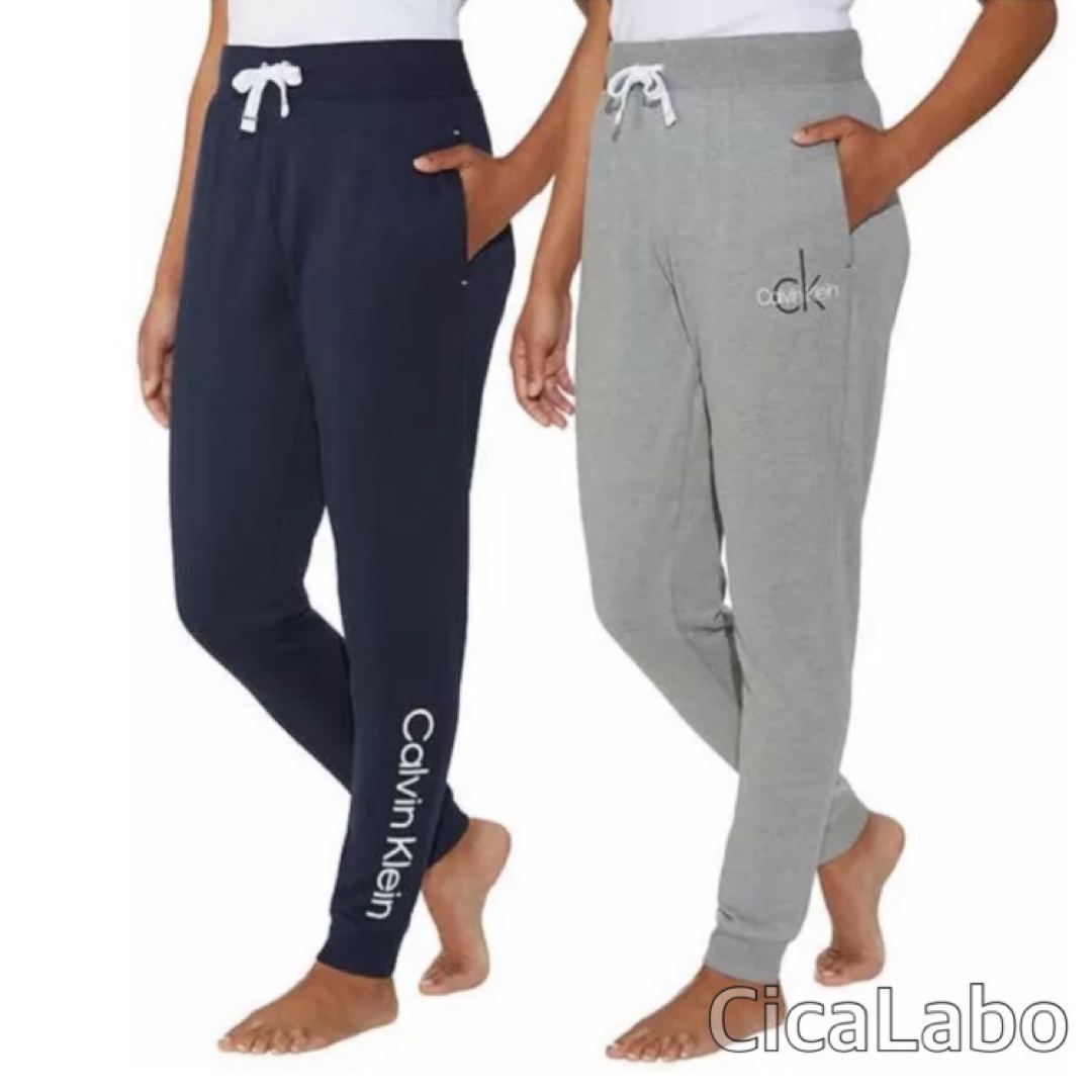 Calvin Klein(カルバンクライン)の【新品】カルバンクライン ロゴ ジョガーパンツ ネイビーグレー 2点セット S レディースのルームウェア/パジャマ(ルームウェア)の商品写真