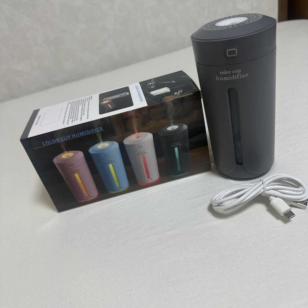 超音波式加湿器 COLOR CUP HUMIDIFIER スマホ/家電/カメラの生活家電(加湿器/除湿機)の商品写真