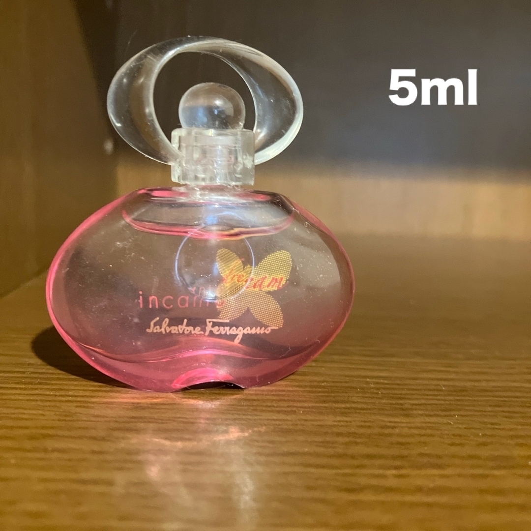 SALVATORE FERRAGAMO🦋incanto dream🦋ミニボトル コスメ/美容の香水(その他)の商品写真