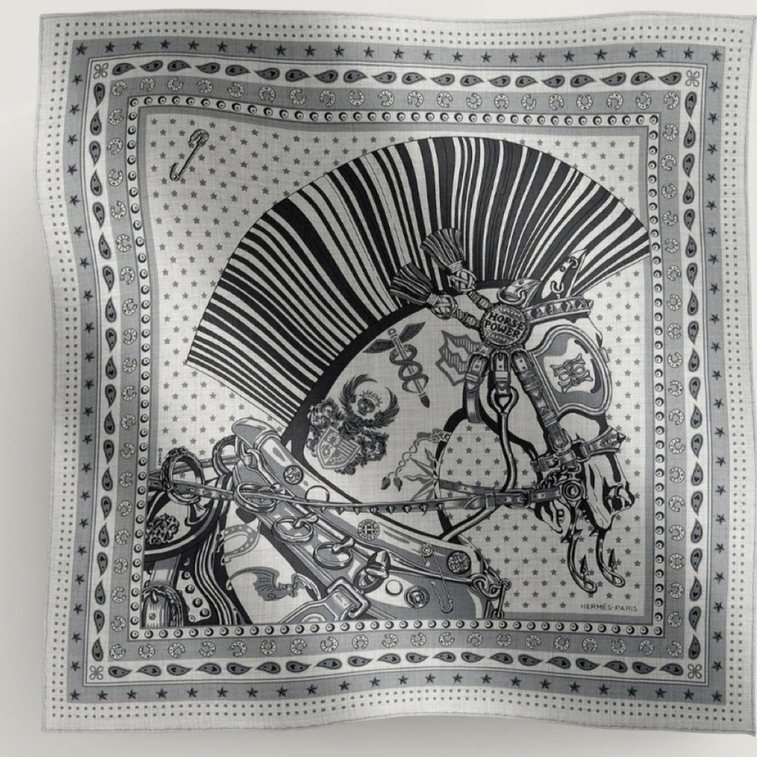 Hermes(エルメス)のエルメス　シュヴァル・パンク バンダナ スカーフ65 レディースのファッション小物(バンダナ/スカーフ)の商品写真