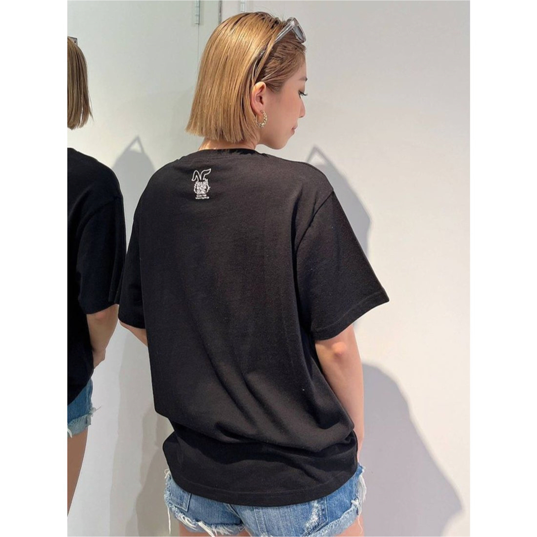 GYDA(ジェイダ)の新品ジェイダGYDA POSTERMALE BUNNY Tシャツ （ブラック） レディースのトップス(Tシャツ(半袖/袖なし))の商品写真