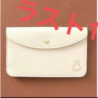 ミッフィー(miffy)の【新品】ミッフィーのレザー調ポーチ(ポーチ)