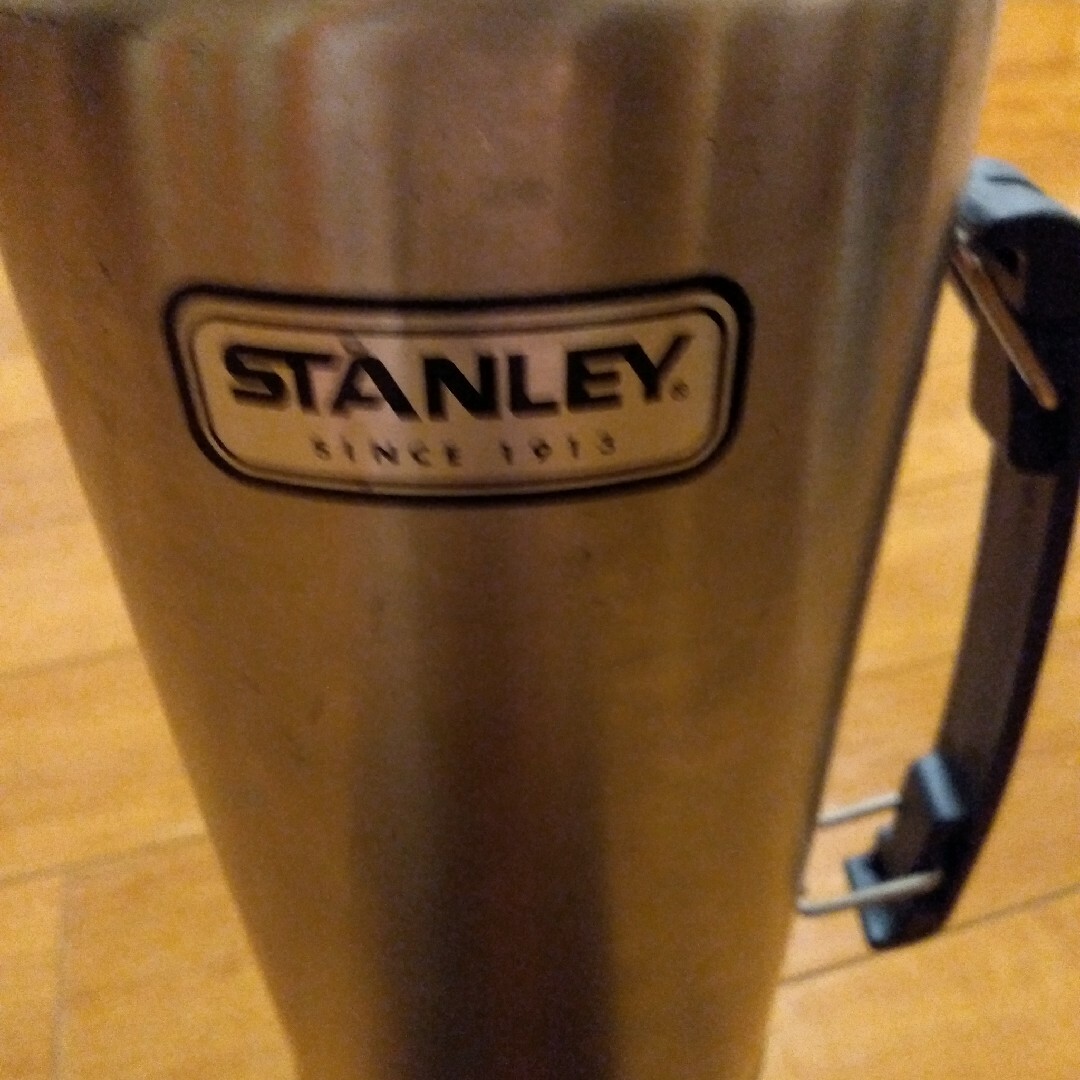 Stanley(スタンレー)のスタンレー　1.9l スポーツ/アウトドアのアウトドア(食器)の商品写真