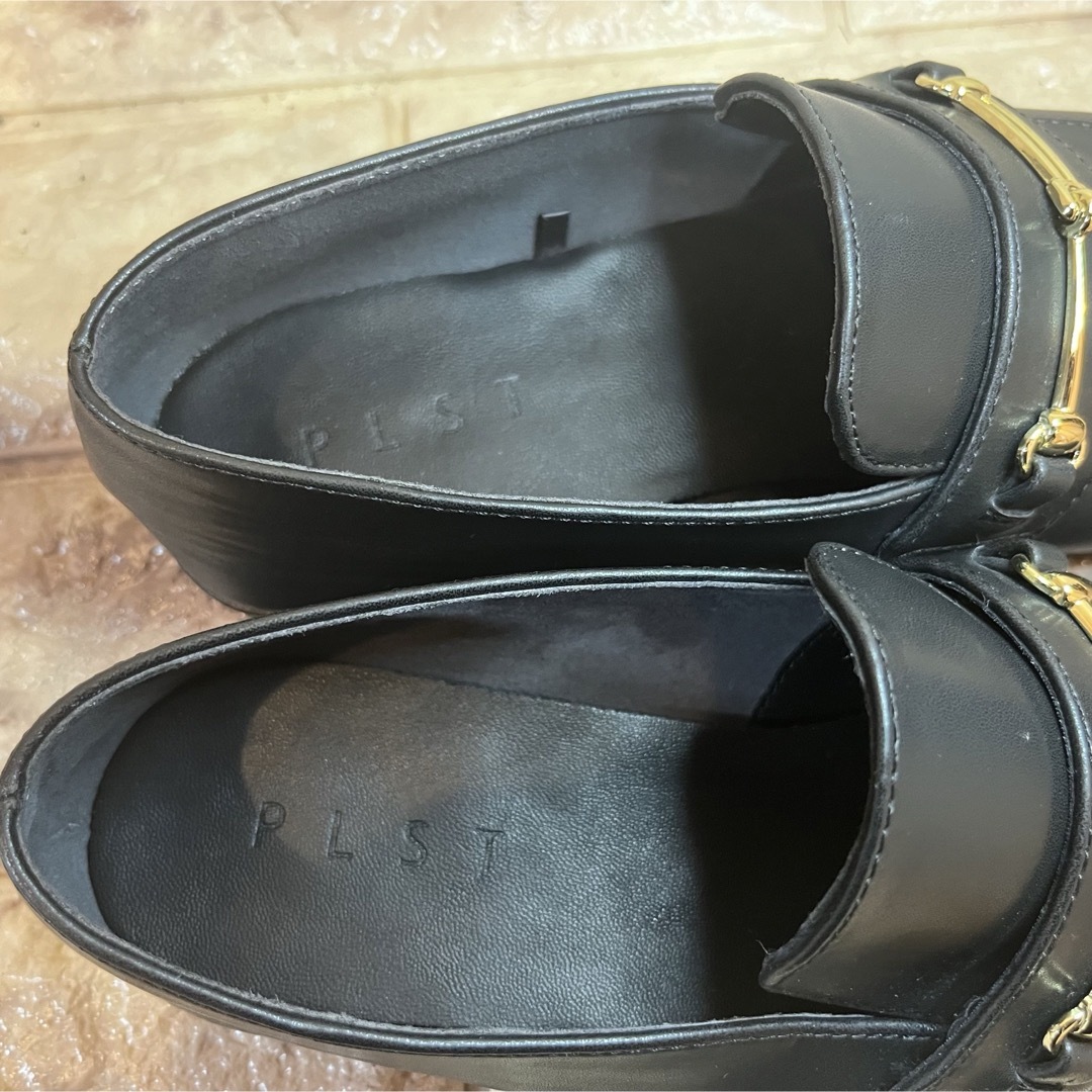 PLST(プラステ)の極美品　PLST フラット　ビットローファー　フラット　パンプス22.5cm レディースの靴/シューズ(ローファー/革靴)の商品写真