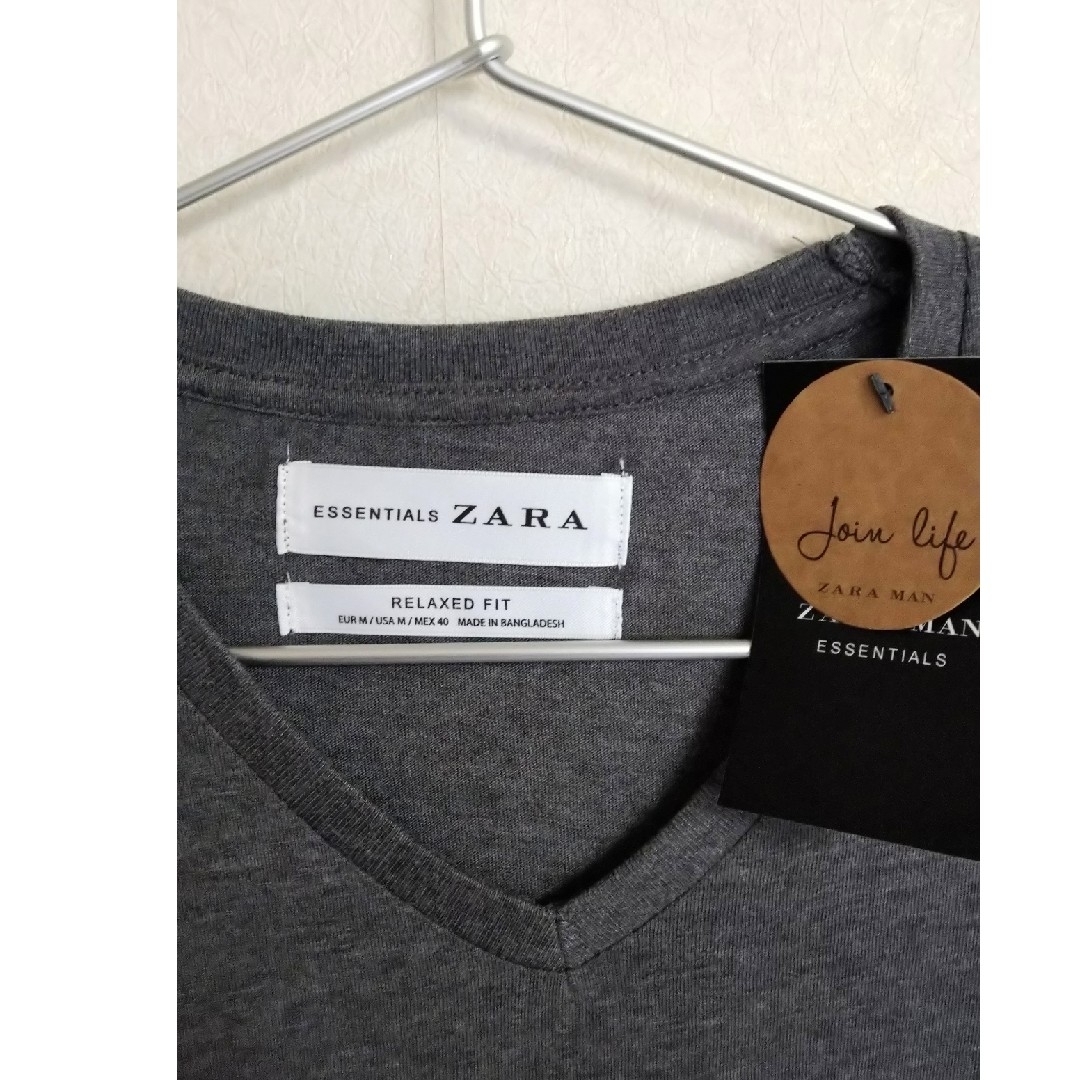 ZARA(ザラ)の☆新品　下げ札付き☆　ZARA　ザラ　長袖Tシャツ　カットソー　М メンズのトップス(Tシャツ/カットソー(七分/長袖))の商品写真