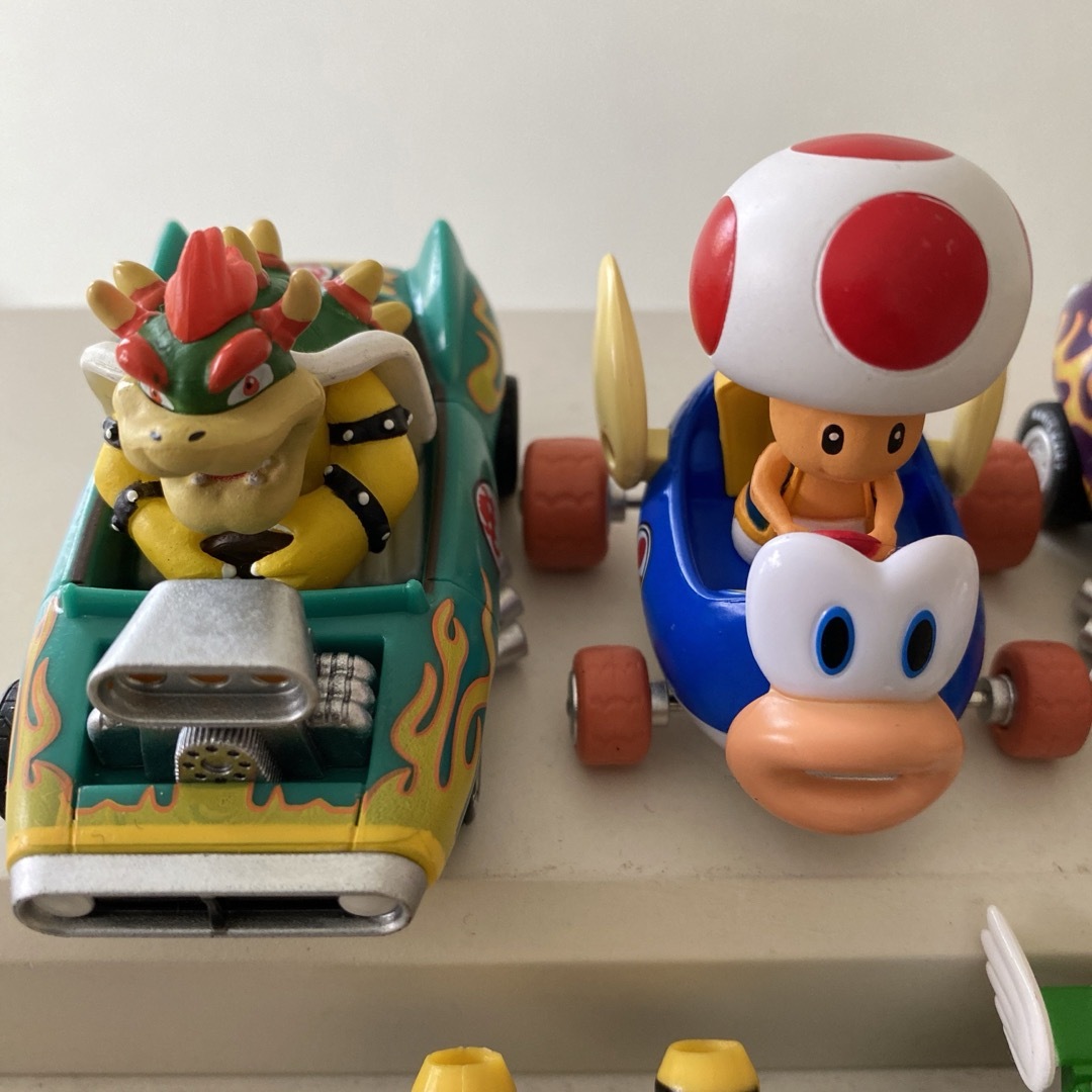 任天堂(ニンテンドウ)のスーパーマリオ　マリオカートプルバックカー5点セット　新品 エンタメ/ホビーのおもちゃ/ぬいぐるみ(キャラクターグッズ)の商品写真