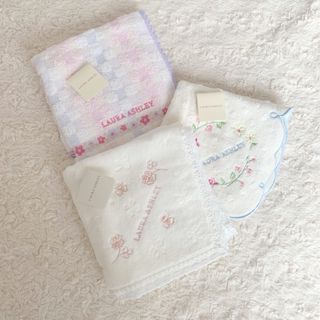 ローラアシュレイ(LAURA ASHLEY)の《未使用》LAURAASHLEY タオルハンカチ(ハンカチ)