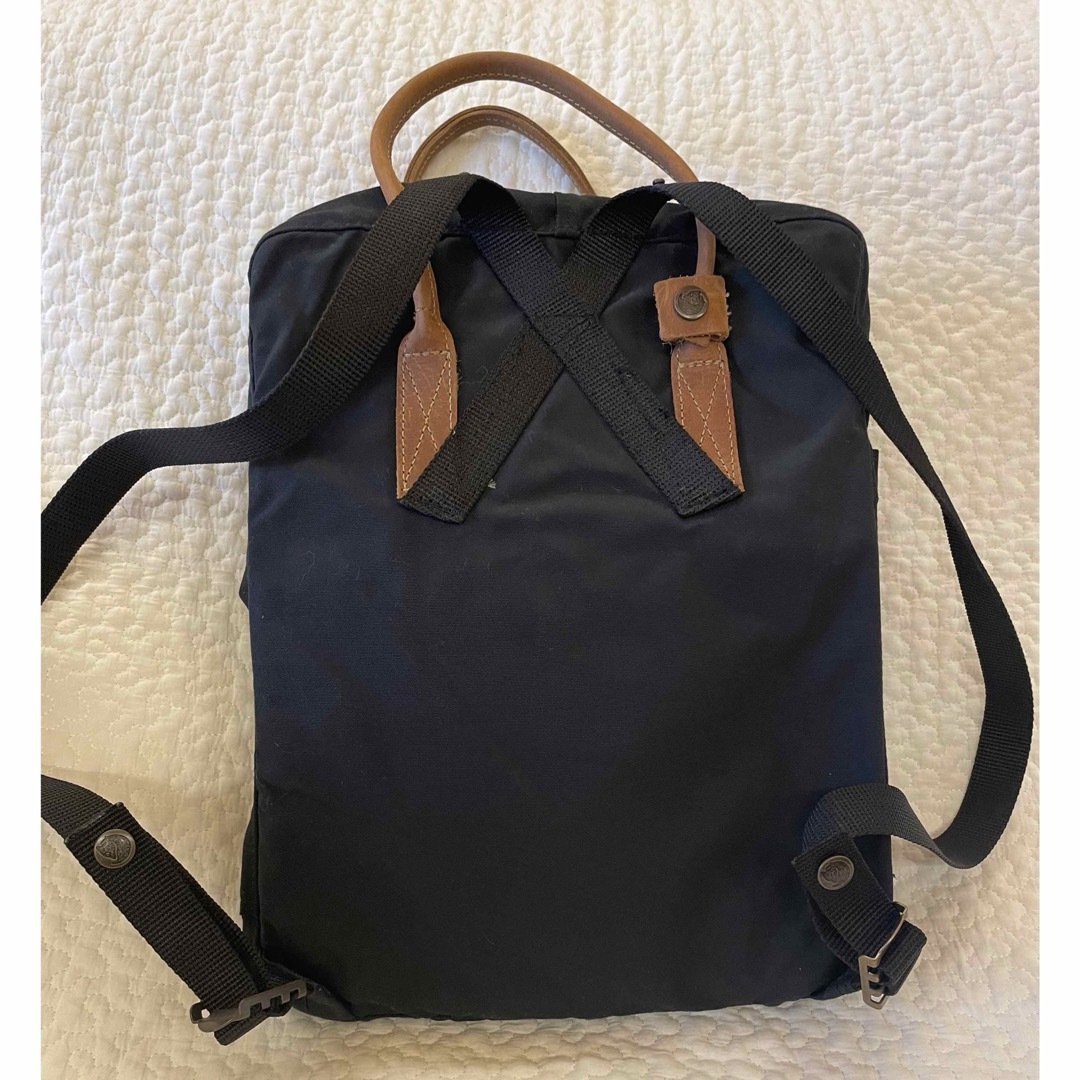 FJALLRAVEN KANKEN(フェールラーベンカンケン)のカンケン　リュック　フェールラーベン　No.2 ブラック　レザー レディースのバッグ(リュック/バックパック)の商品写真