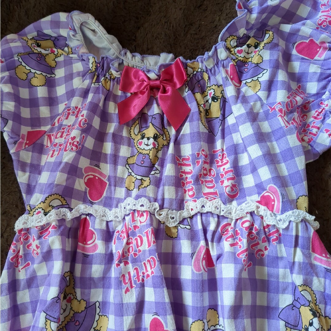 EARTHMAGIC(アースマジック)のアースマジックワンピース120 キッズ/ベビー/マタニティのキッズ服女の子用(90cm~)(ワンピース)の商品写真