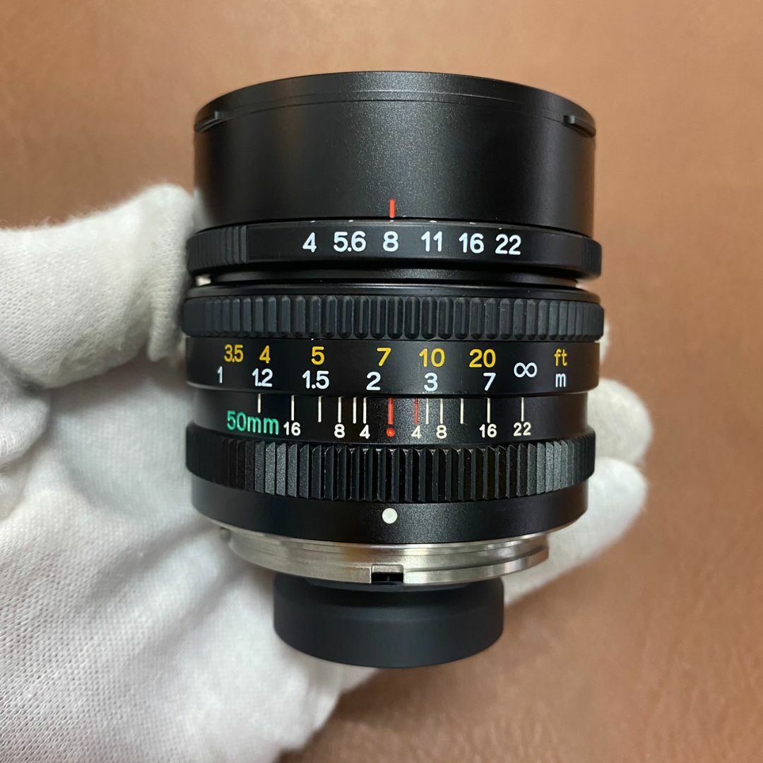 LEICA(ライカ)のMamiya マミヤ G 50mm F4L フード付き スマホ/家電/カメラのカメラ(レンズ(単焦点))の商品写真