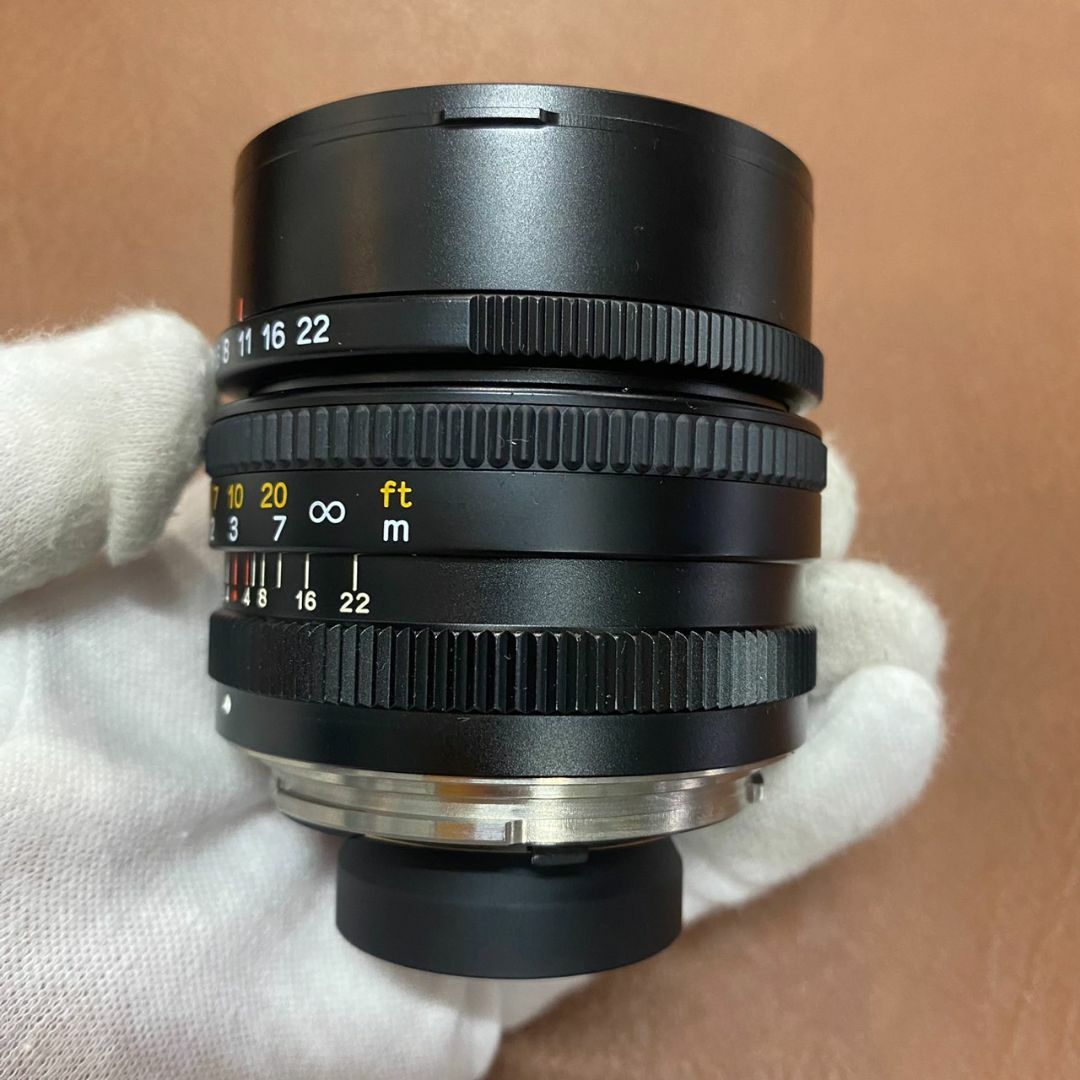 LEICA(ライカ)のMamiya マミヤ G 50mm F4L フード付き スマホ/家電/カメラのカメラ(レンズ(単焦点))の商品写真