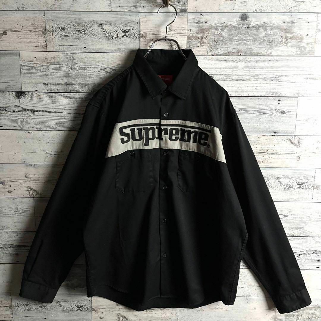 Supreme(シュプリーム)の【即完売モデル】シュプリーム ☆ センタービッグロゴ入り 長袖 ワークシャツ メンズのトップス(シャツ)の商品写真