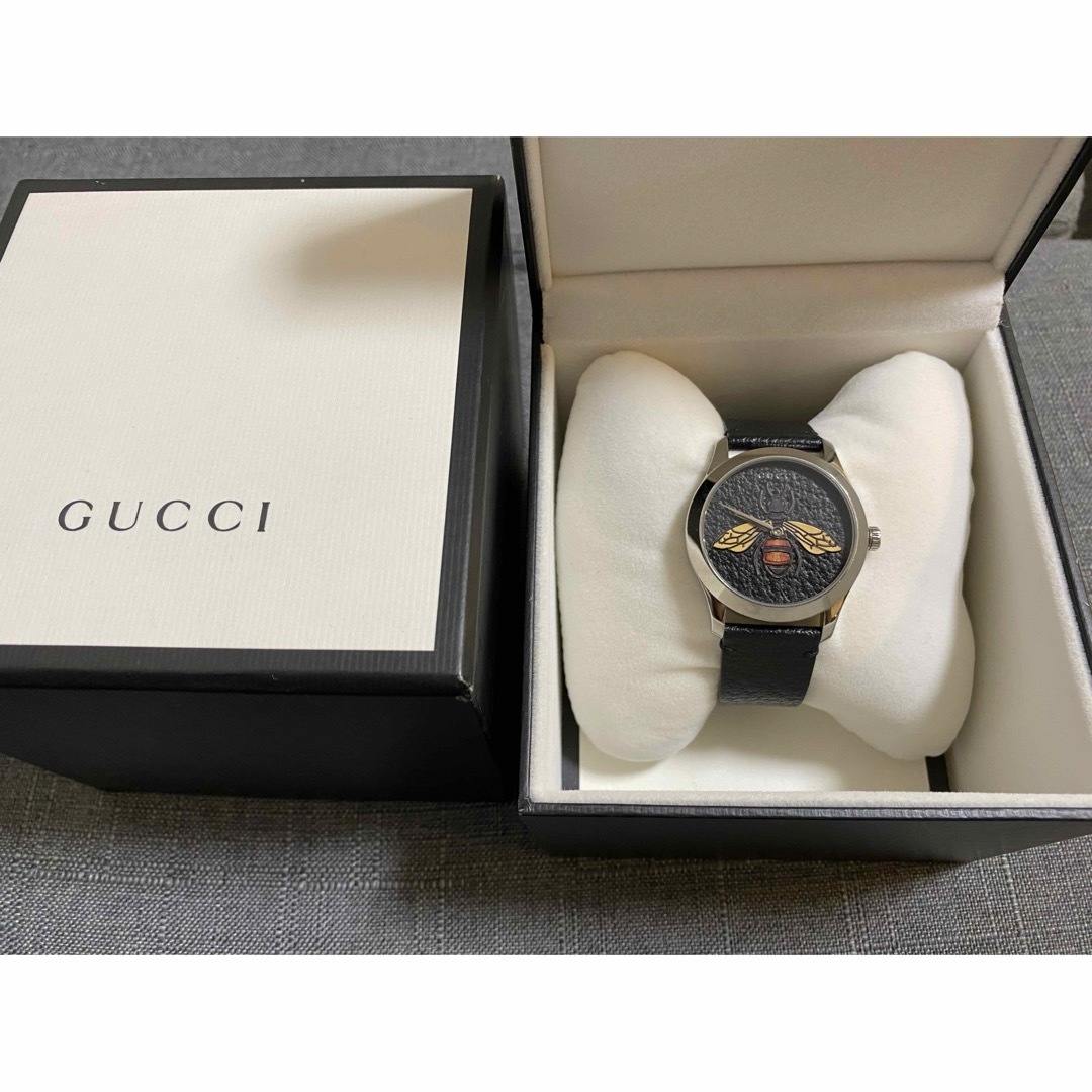 Gucci(グッチ)のGUCCI グッチ 腕時計 黒 ハチ bee メンズの時計(腕時計(アナログ))の商品写真