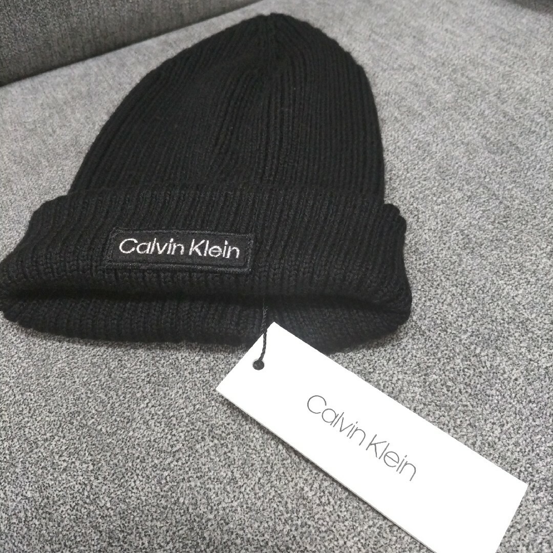 Calvin Klein(カルバンクライン)の✨新品未使用✨タグ付き✨　カルバンクライン　Calvin Klein　ニット帽 メンズの帽子(ニット帽/ビーニー)の商品写真