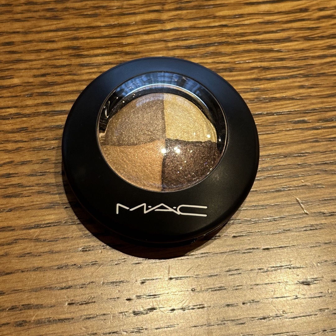 MAC(マック)のmac ミネラライズアイシャドウ　 コスメ/美容のベースメイク/化粧品(アイシャドウ)の商品写真