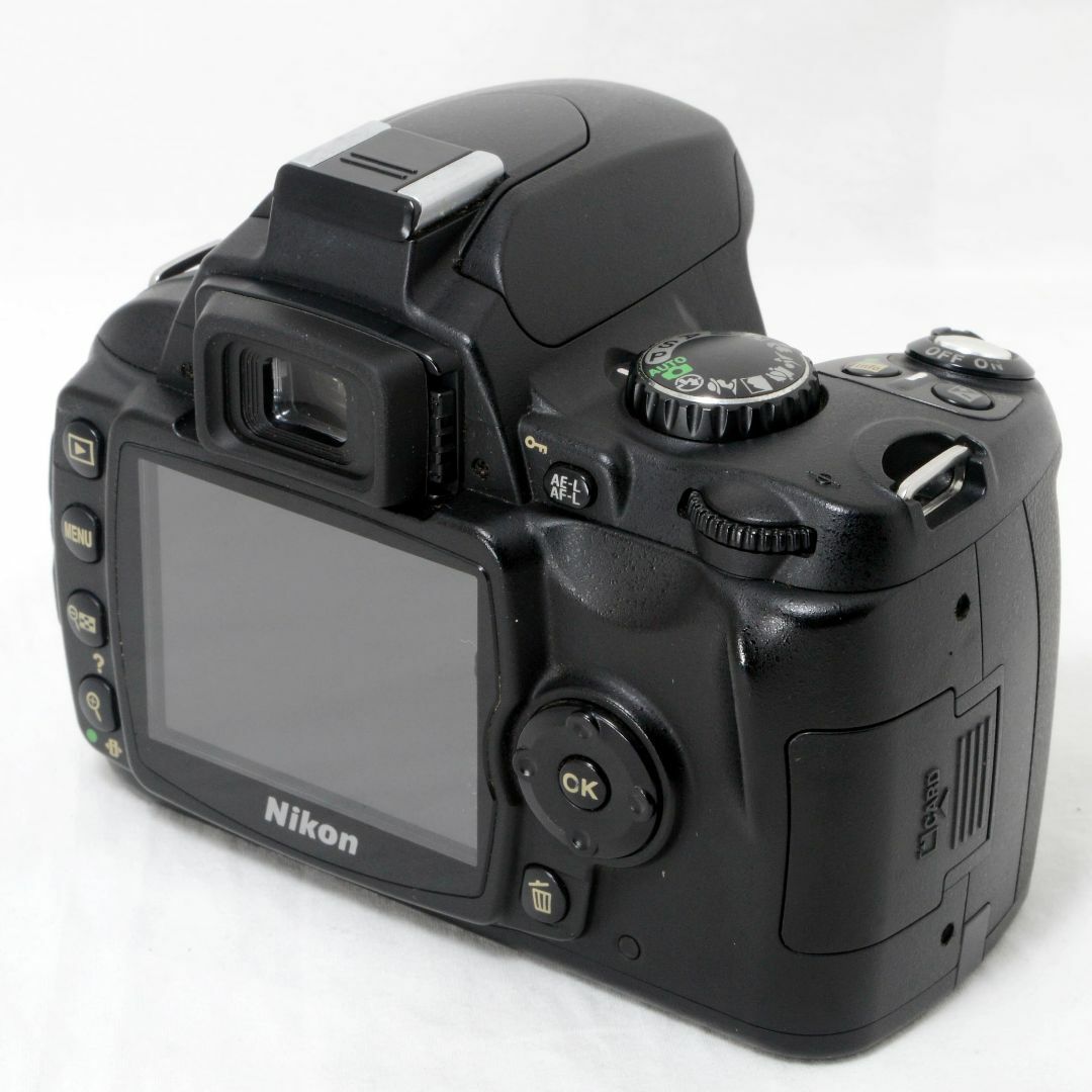 Nikon(ニコン)の★ショット数9720★Nikon ニコン D40 手振れ補正付き スマホ/家電/カメラのカメラ(デジタル一眼)の商品写真