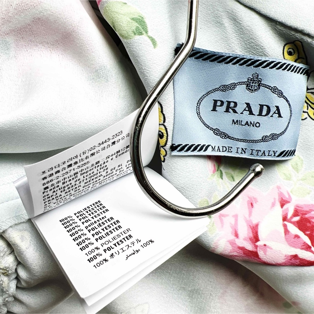 PRADA(プラダ)の極美品　PRADAプラダ　プリーツ　ロング　リボン　フラワー　ワンピース　ドレス レディースのワンピース(ロングワンピース/マキシワンピース)の商品写真