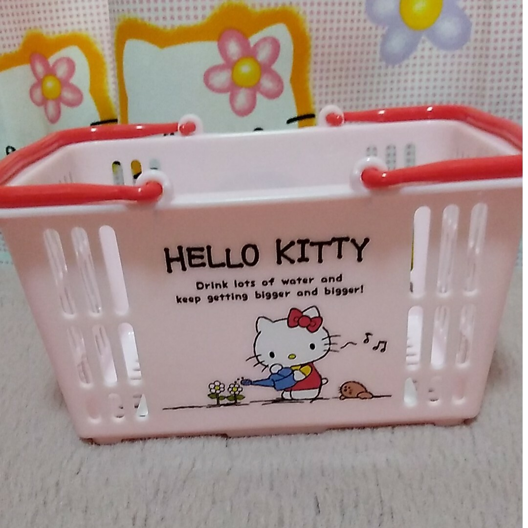 サンリオ ハローキティ ミニバスケット カゴの通販 by ks shop サンリオ ハローキティ ミニバスケット カゴの通販 by ks shop